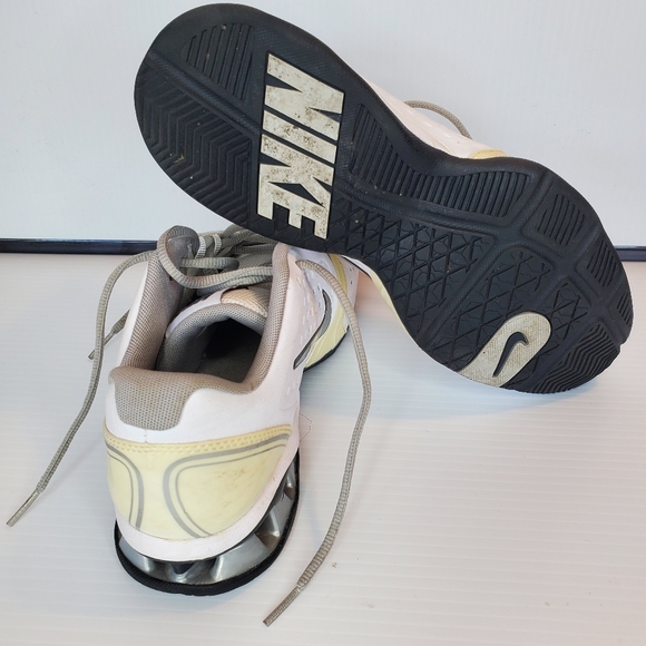 COPY - Sneakers - Picture 3 of 4